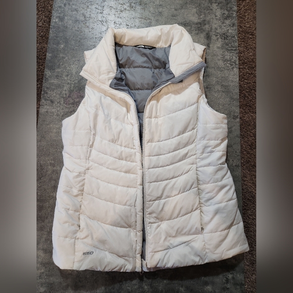 The North Face Jackets & Blazers - The North Face puffer vest